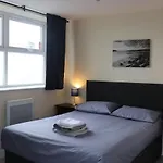 Dockside Lodge