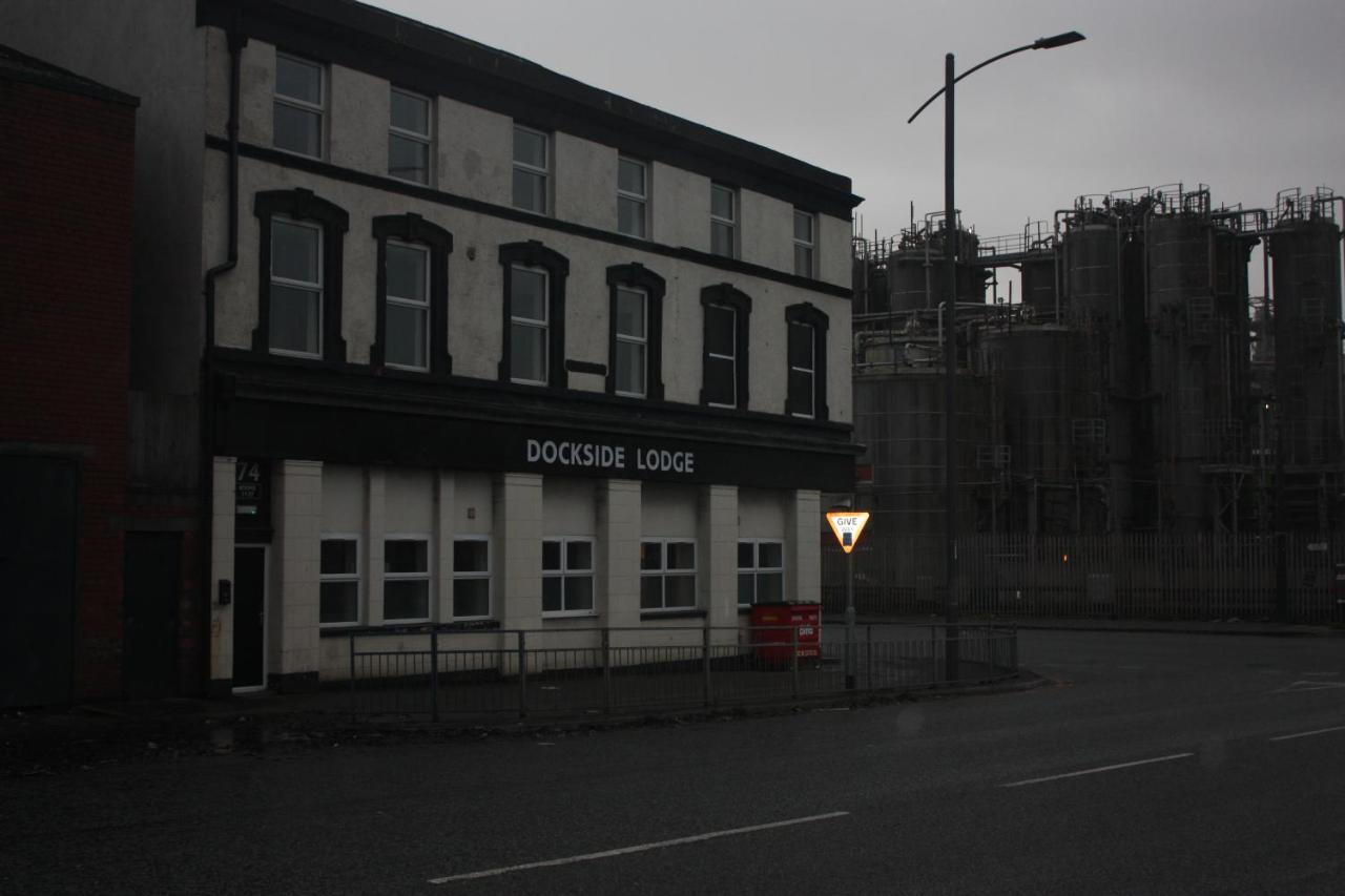 Dockside Hostel *